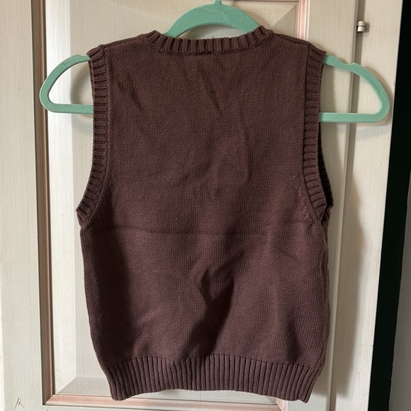 Brown Patterned Vest - Picture 2 of 3